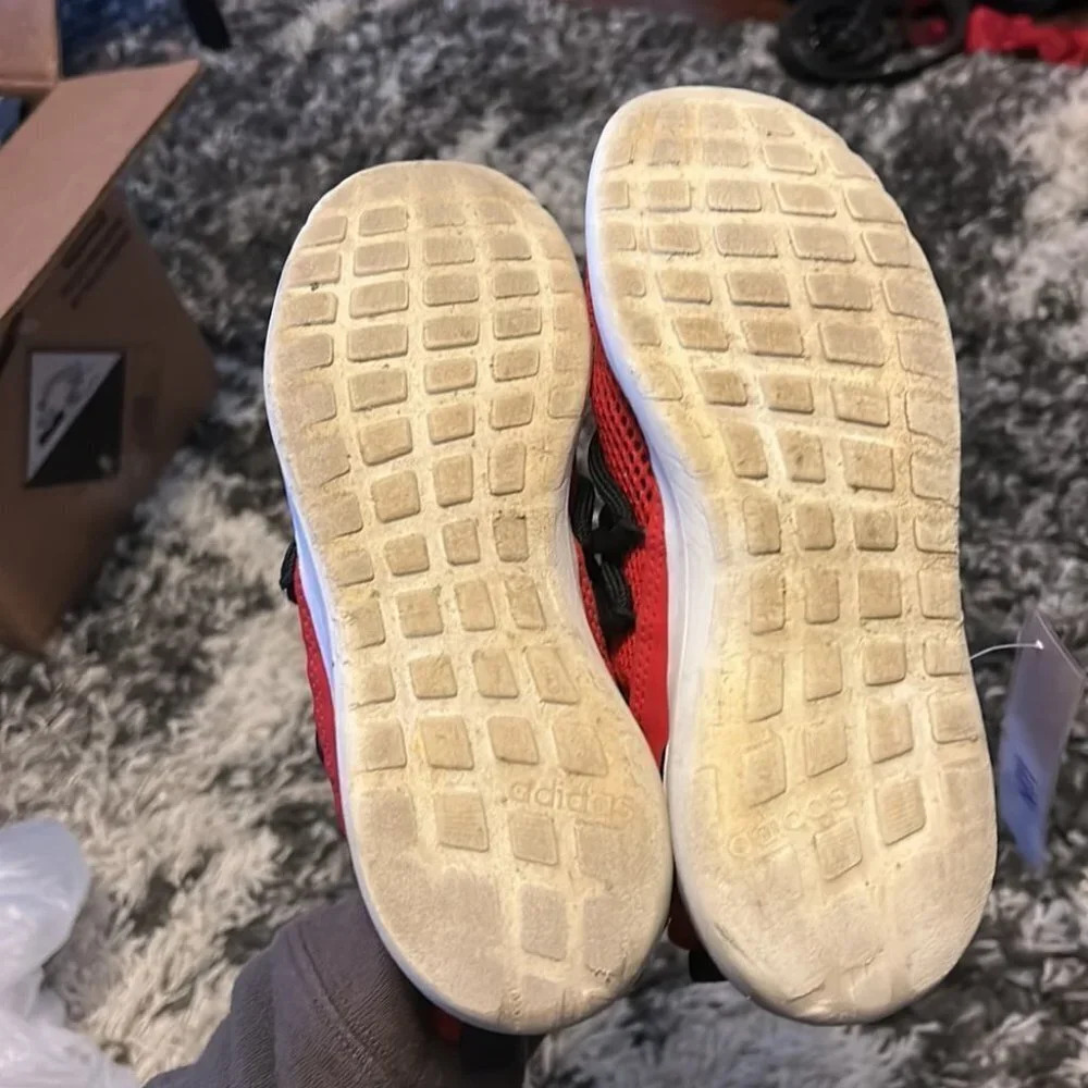 Red ADIDAS Running Shoes - Picture 4 of 6